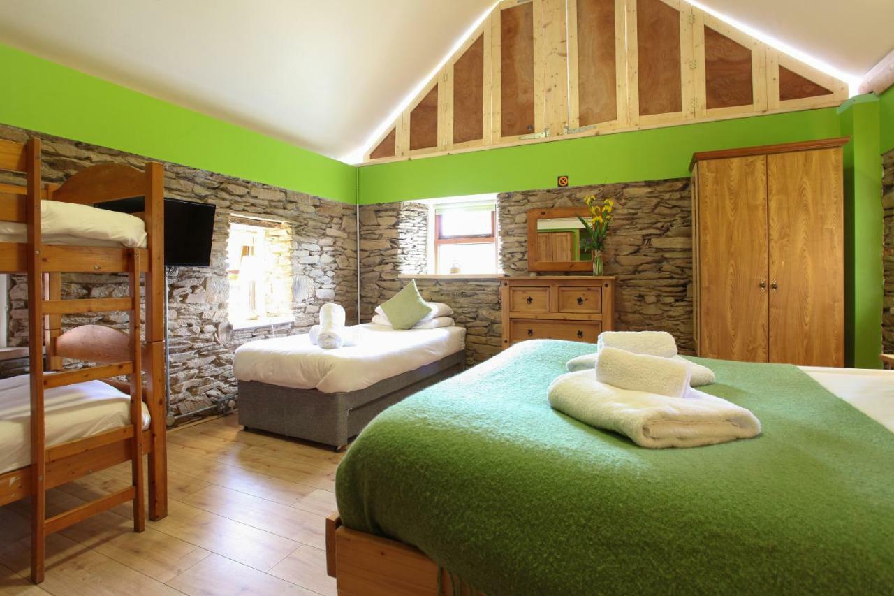 Moville Boutique Hostel & Apartments ภายนอก รูปภาพ