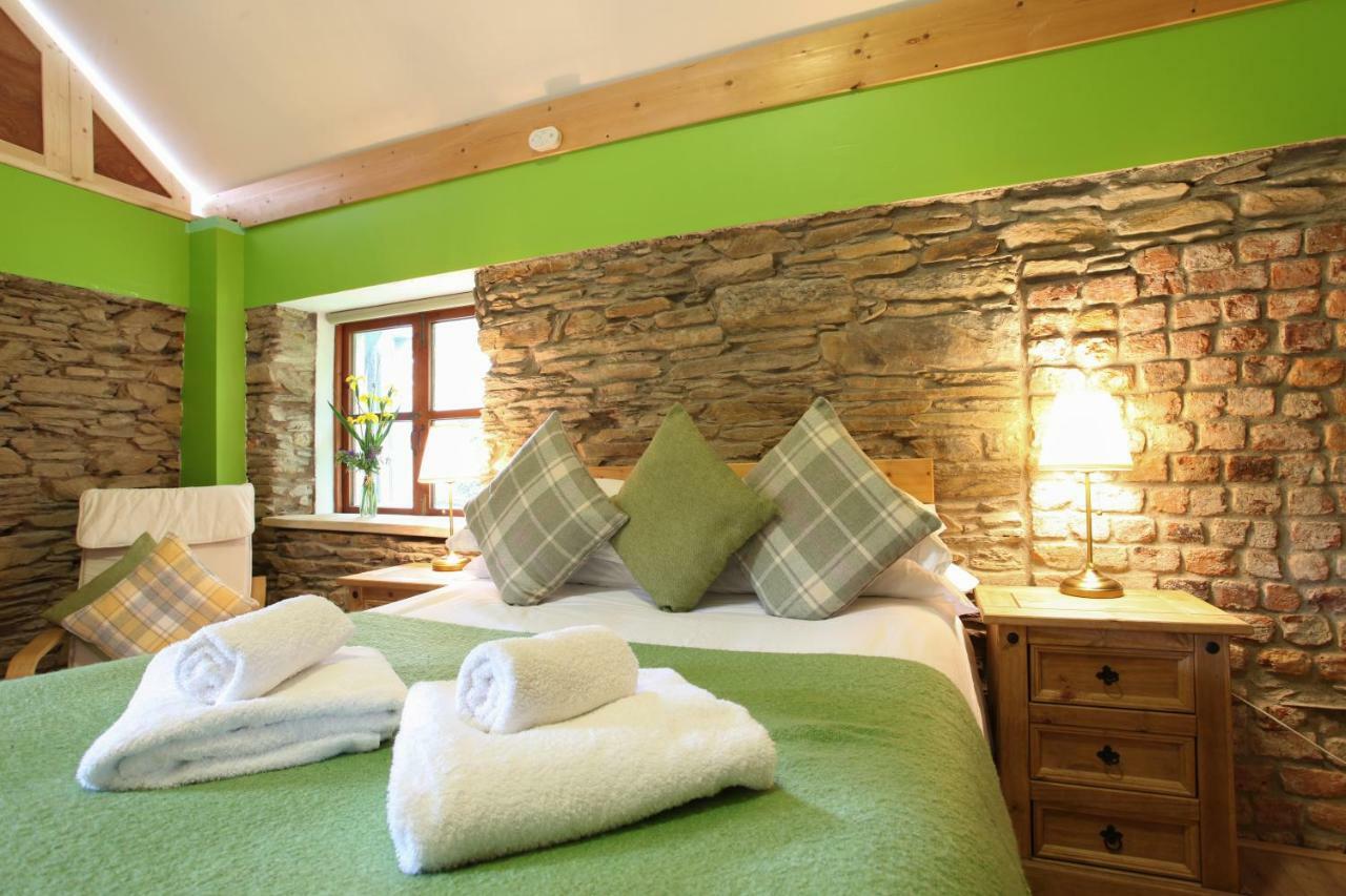Moville Boutique Hostel & Apartments ภายนอก รูปภาพ
