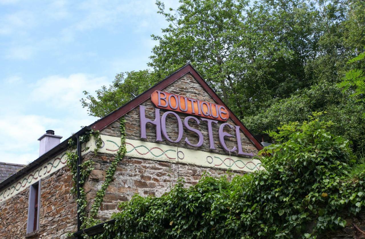 Moville Boutique Hostel & Apartments ภายนอก รูปภาพ