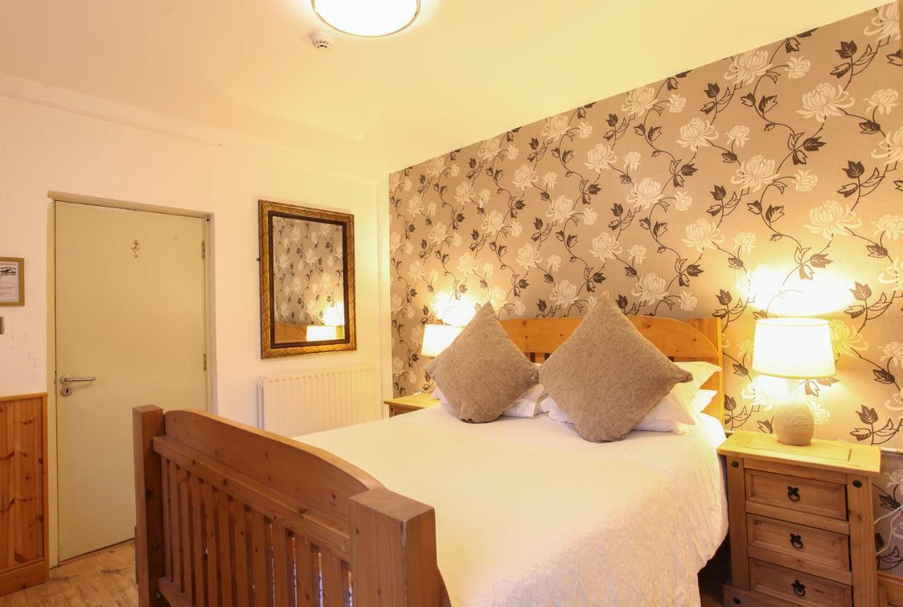 Moville Boutique Hostel & Apartments ภายนอก รูปภาพ